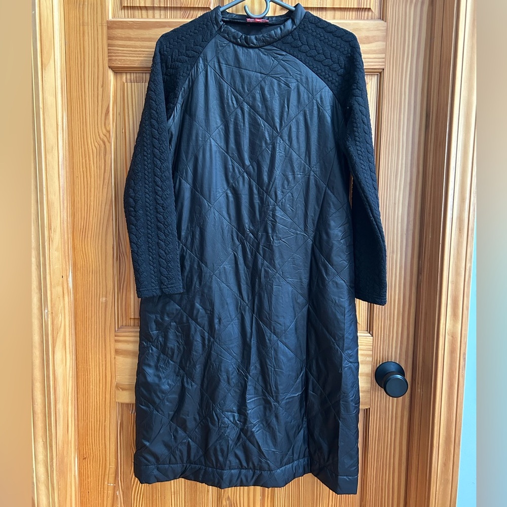 Black Quilted Cozy!